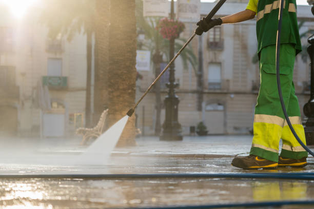 Garage Pressure Washing in Deerfield, WI